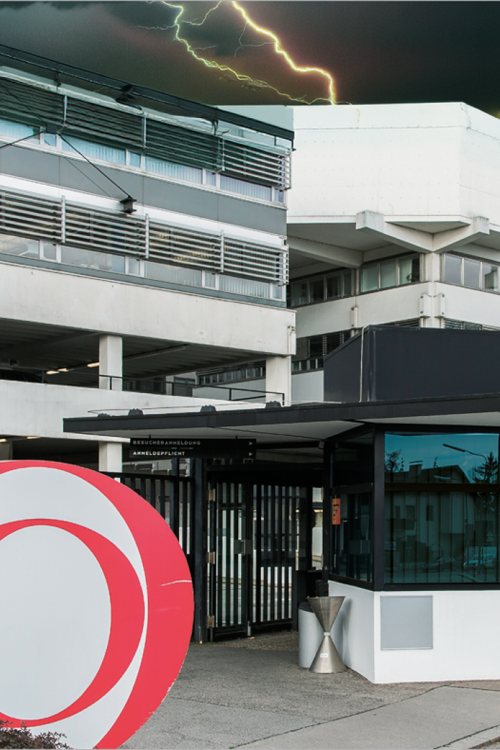 Bildbearbeitung: Gewitterwolken über dem ORF-Gebäude