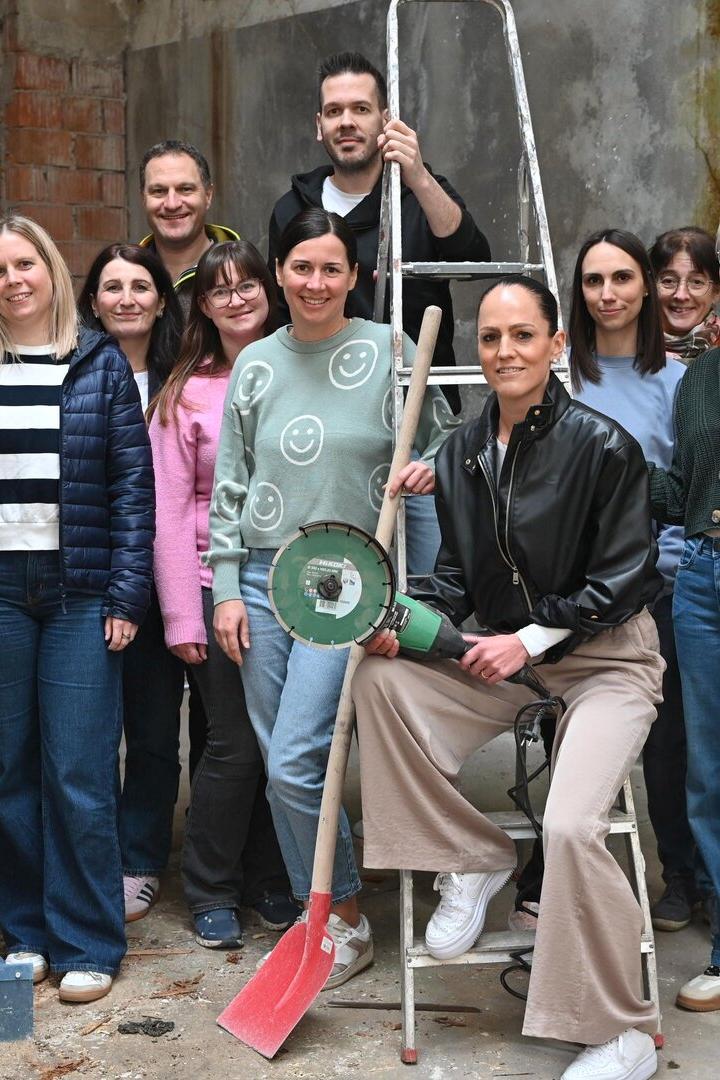 Ordinationsteam von Hausärztin Martina Reingruber (m.).