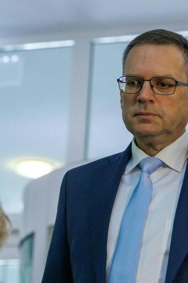 FORTS. PROZESS GEGEN ÖVP-KLUBOBMANN WÖGINGER UND ZWEI FINANZBEAMTE WEGEN AMTSMISSBRAUCHS: WÖGINGER