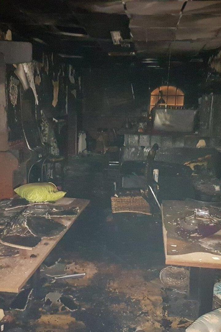 Die Feuersbrunst zerstörte das „K.u.K.-Platzl“ in Ternitz. 