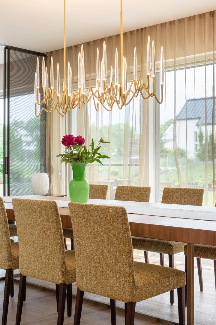 transparenter Vorhang im Esszimmer