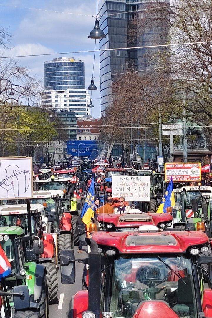 Protest mit Traktoren in Wien