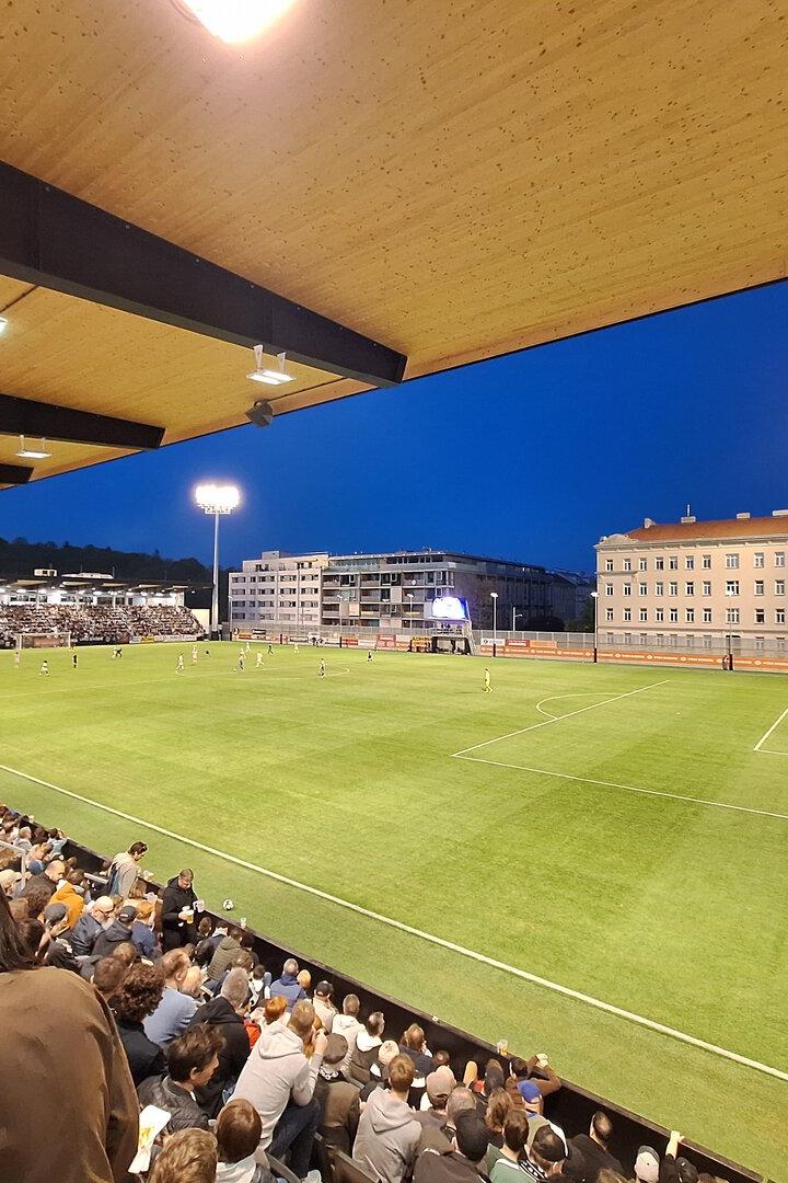 Traumkulisse für ein Regionalligaspiel.