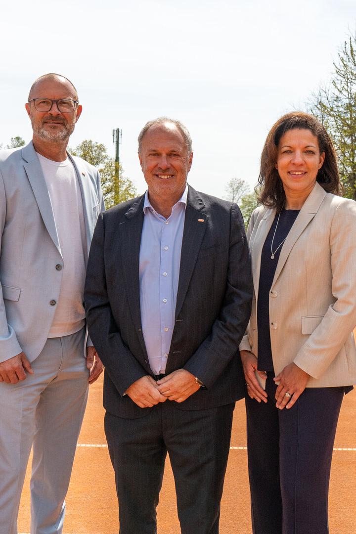 Neues ÖTV-Präsidium: Richard Grasl (Mitte) mit den Vizepräsidenten Axel Melchior, Andreas Pilsl, Richard Grasl,  Stephanie Bonner und Klemens Eiter (von links).