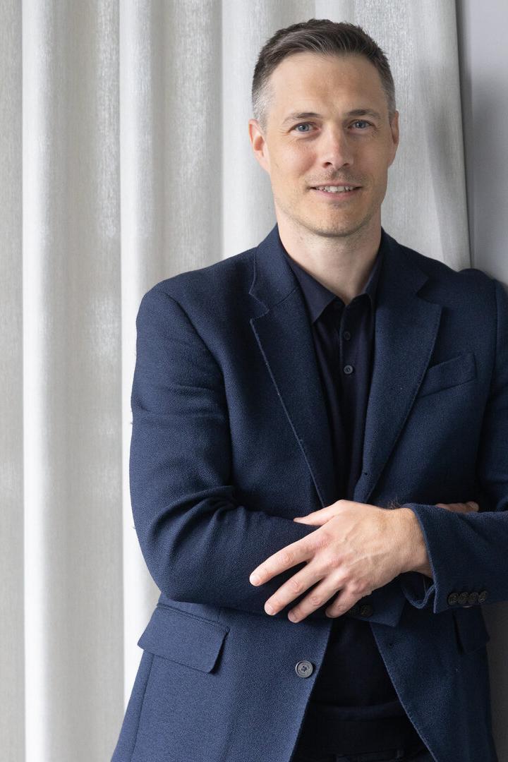 Martin Wolfram, Bertrams