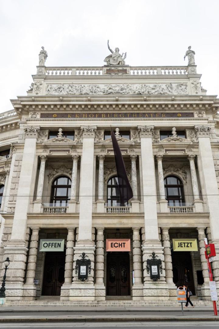 Diese zwei Stars verlassen das Burgtheater