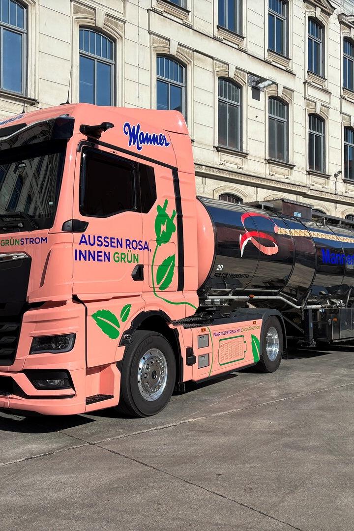 rosa Manner E-LKW