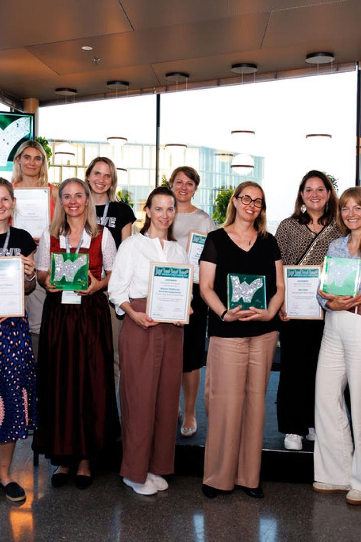 Ausgezeichnete Unternehmen bei den Wirtschaft hilft Awards