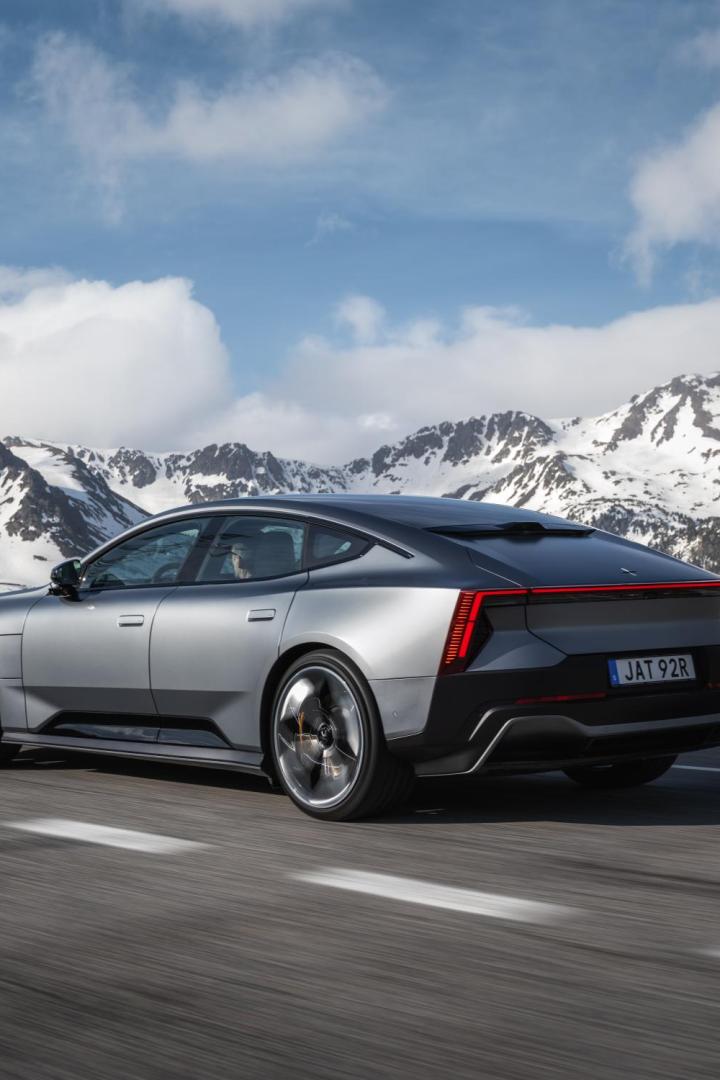 Polestar 5