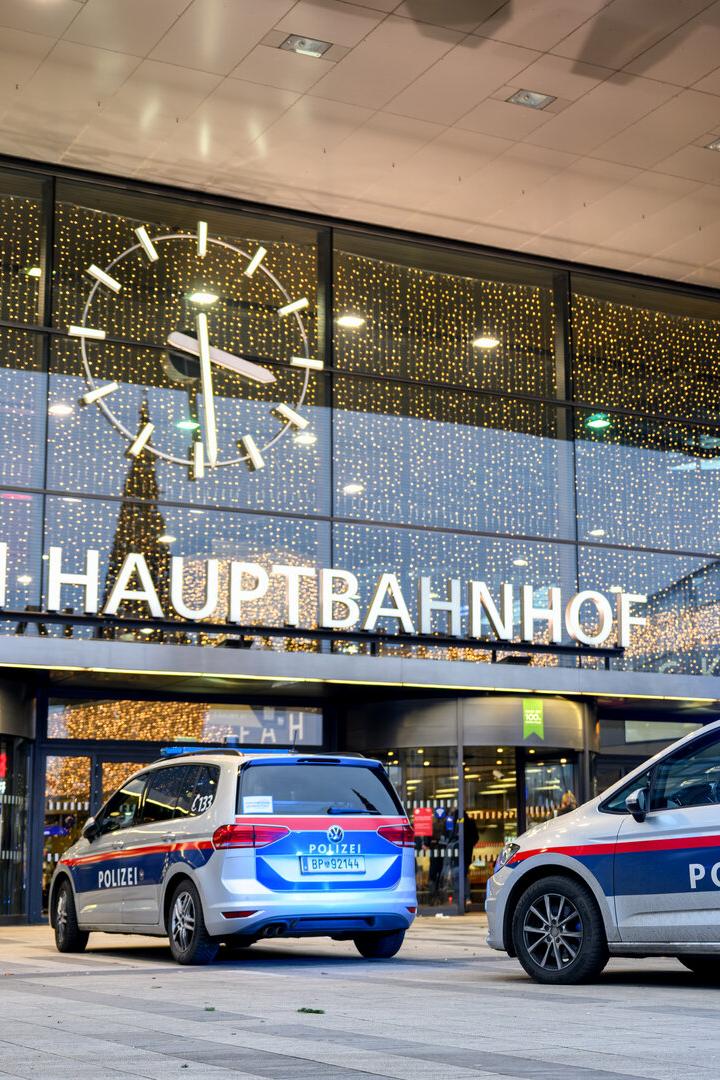 WIEN: EINE PERSON IM HAUPTBAHNHOF MIT MESSER VERLETZT