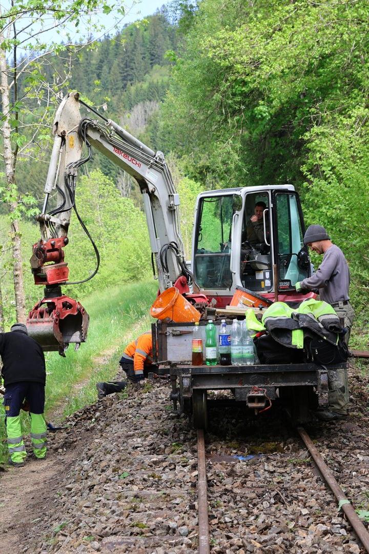 Schwellenaustausch auf der Bergstrecke 