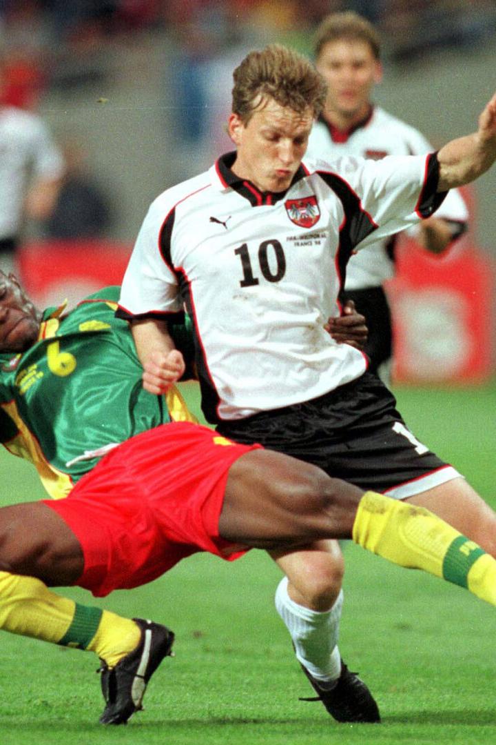 FUSSBALL - WM 1998, CMR vs AUT