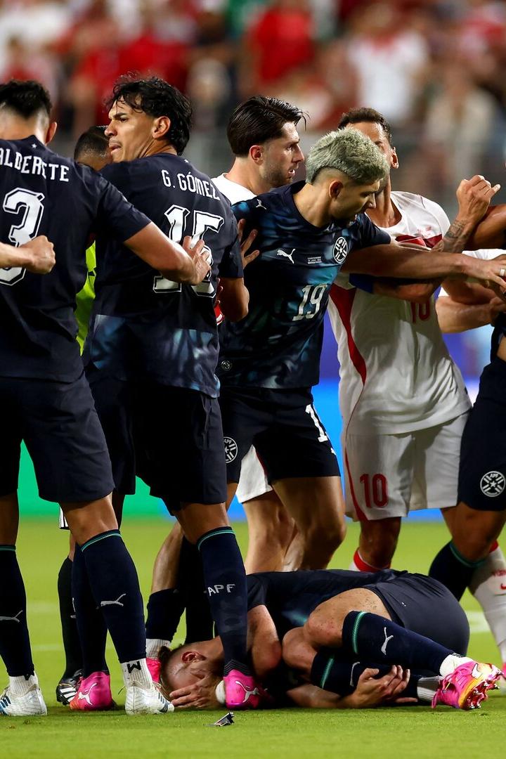 Viele Emotionen bei Türkei gegen Paraguay