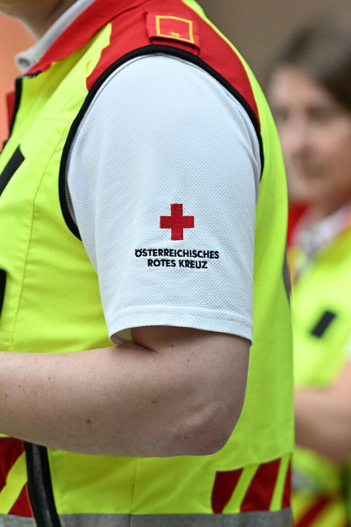 ++ THEMENBILD ++ HILFSORGANISATIONEN / ROTES KREUZ / ERSTE HILFE / RETTUNG / HILFSKRÄFTE / GESUNDHEIT / NOTARZT / ARZT / SANITÄTSWESEN