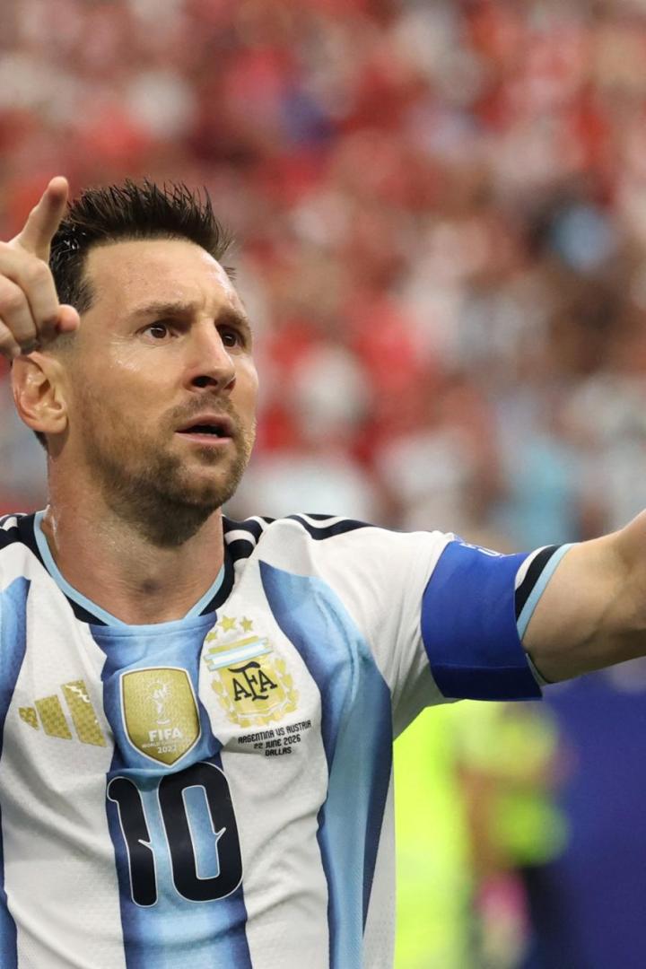 Lionel Messi