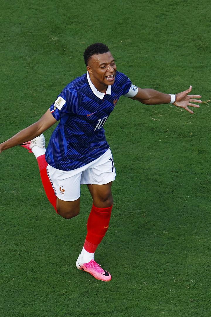Kylian Mbappe jubelt über das 1:0 für Frankreich