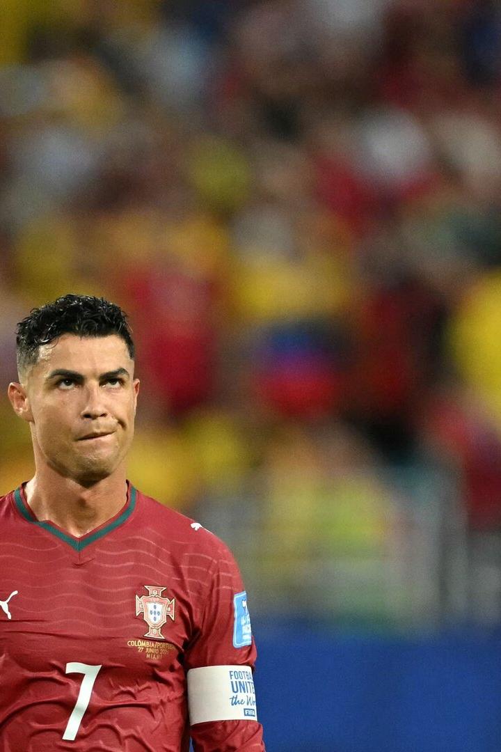 TOPSHOT-FBL-WC-2026-MATCH71-COL-POR