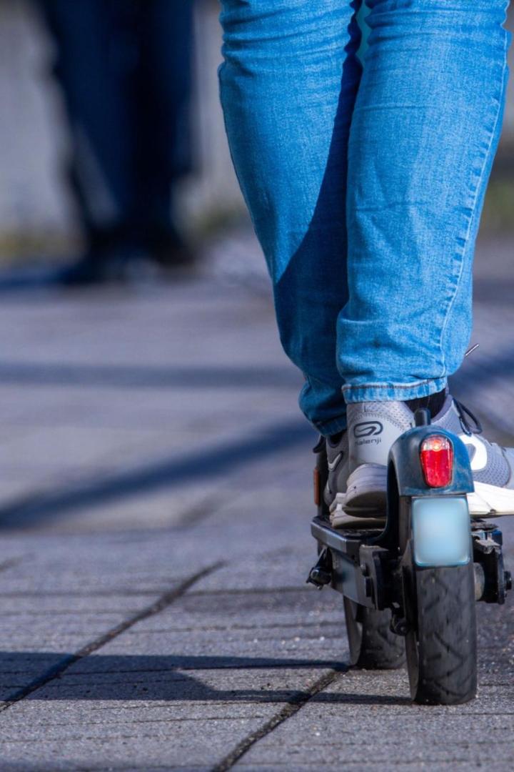 ++ ARCHIVBILD ++ E-Scooter