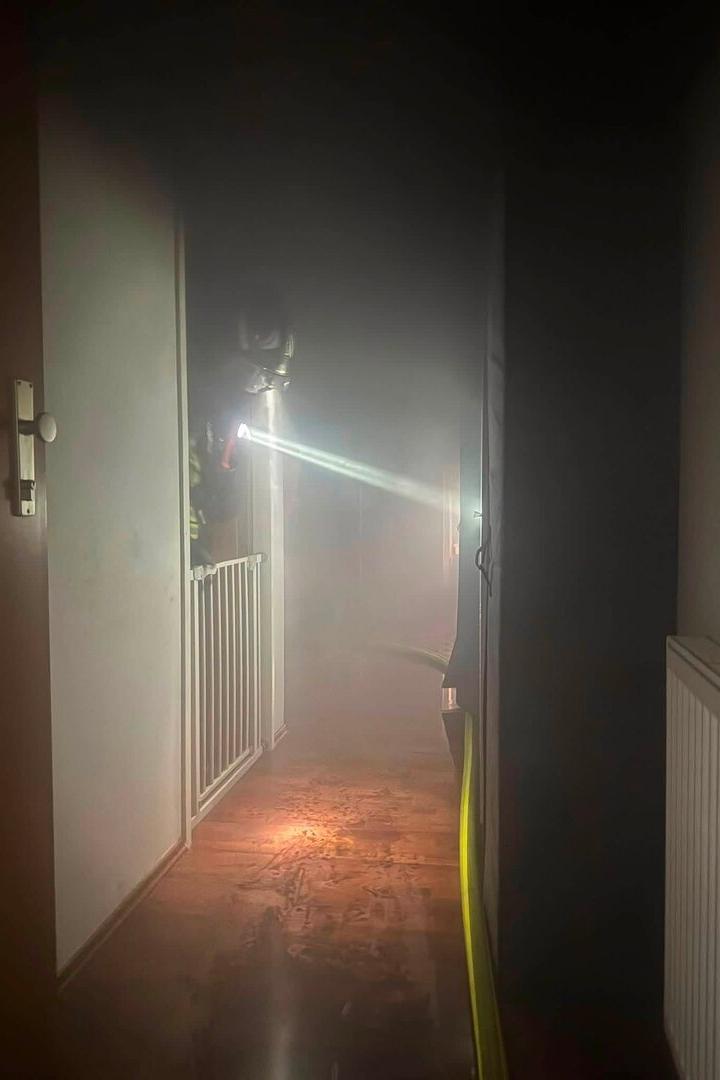 Die Rauchgase breiteten sich nach dem Brand im gesamten Gebäude aus. 