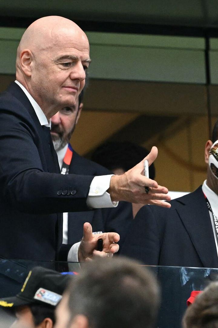 Der große Wurf? FIFA-Boss Gianni Infantino will 64 Teams bei der nächsten WM – eine Idee, die für Kritik sorgt.