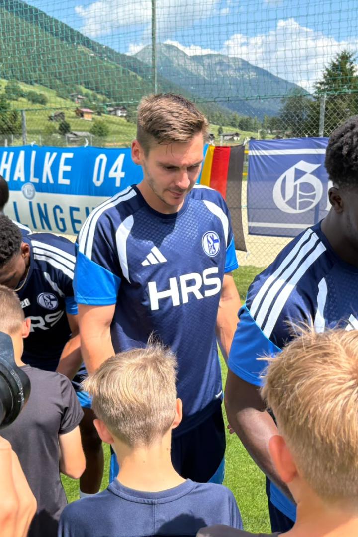 Maximilian Wöber am Schalke-Trainingslager im Stubaital