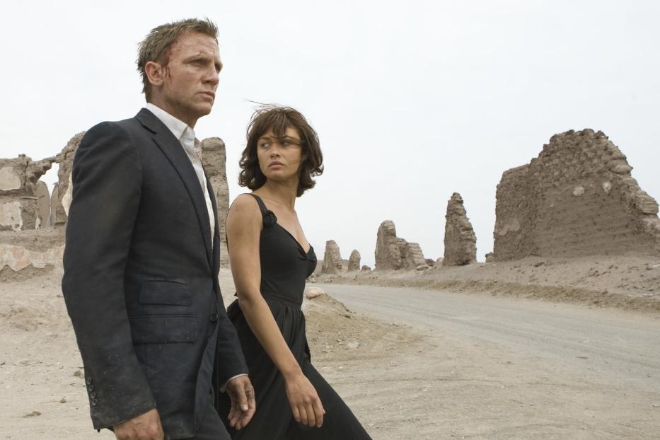 Daniel Craig und Olga Kurylenko in einer Szene aus dem Film „Ein Quantum Trost“.