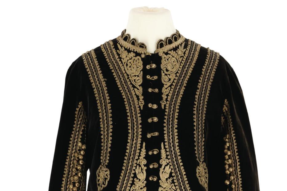 Ungarische Samtjacke von Kaiserin Elisabeth von Österreich.