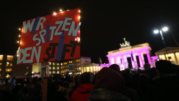 Gauck zu Terror: "Euer Hass ist unser Ansporn"