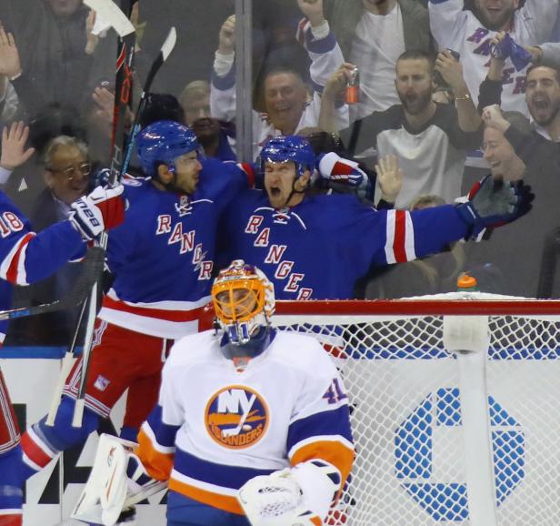 SPO-HKO-HKN-NEW-YORK-ISLANDERS-V-NEW-YORK-RANGERS