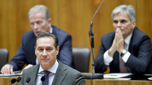 NATIONALRAT: FAYMANN / MITTERLEHNER / STRACHE Dreitägiger Budget-Marathon startet emotional