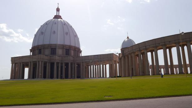 Yamoussoukro: Ein Petersdom im Nirgendwo