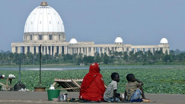 Yamoussoukro: Ein Petersdom im Nirgendwo