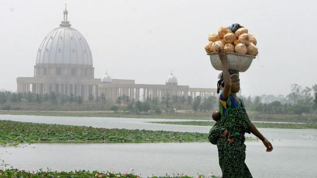 Yamoussoukro: Ein Petersdom im Nirgendwo