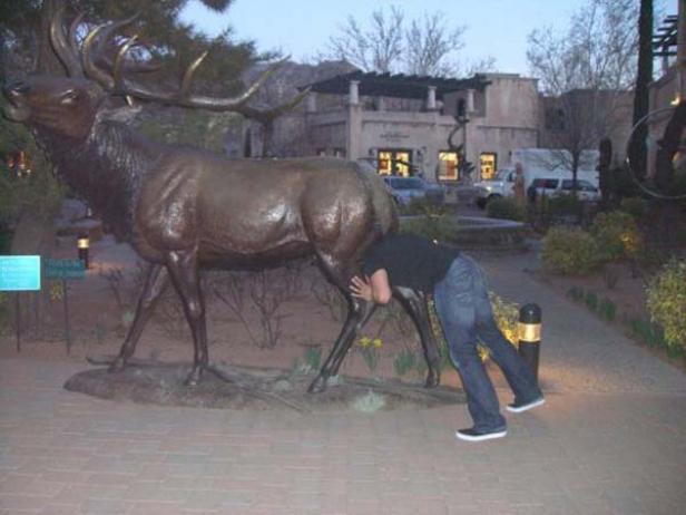 Wenn Statuen zu Späßen aufgelegt sind | kurier.at Wenn Statuen zu Späßen aufgelegt sind | kurier.at