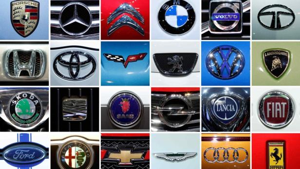 Eine Collage verschiedener Automarkenlogos, darunter Porsche, Mercedes, BMW und Volkswagen.