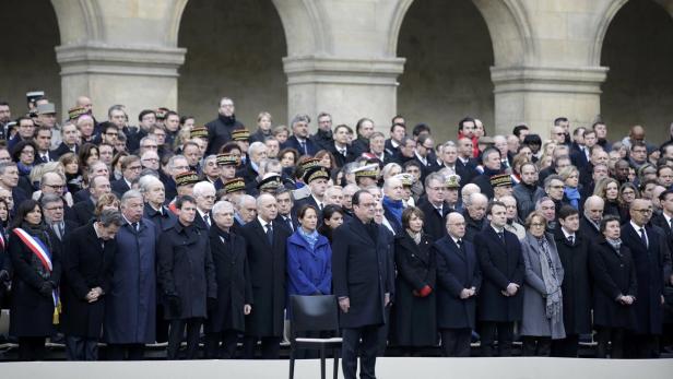 Hollande: "Werden den IS zerstören"
