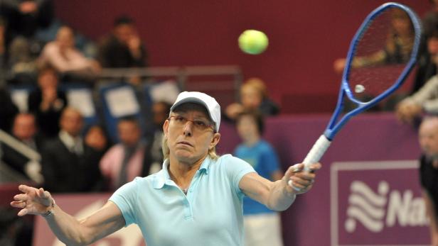 Martina Navratilova bei einem Tennisspiel.
