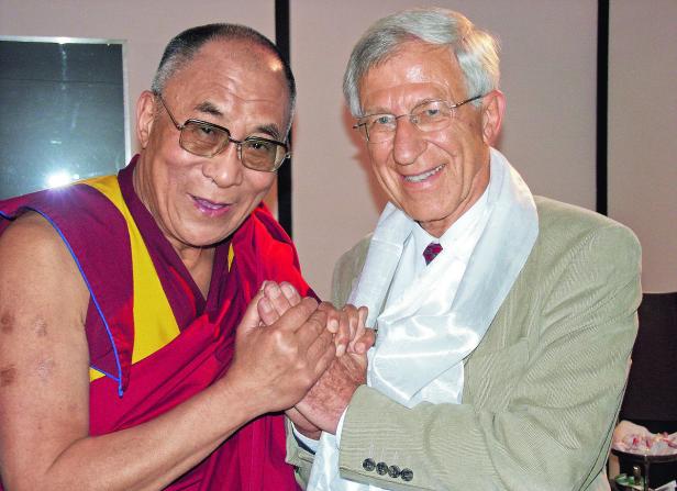 Zum 80er wünscht sich der Dalai Lama weniger Religion