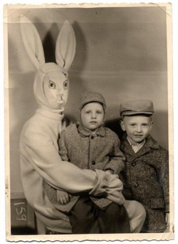 Gruselige Osterhasen