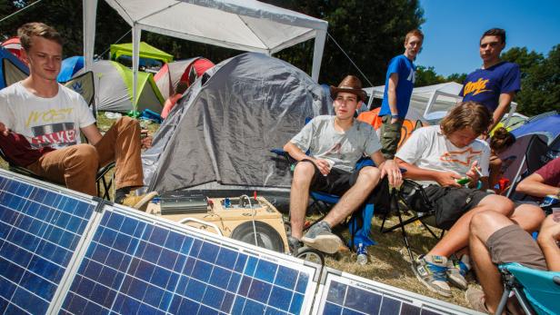 Frequency '13: Campingplatz