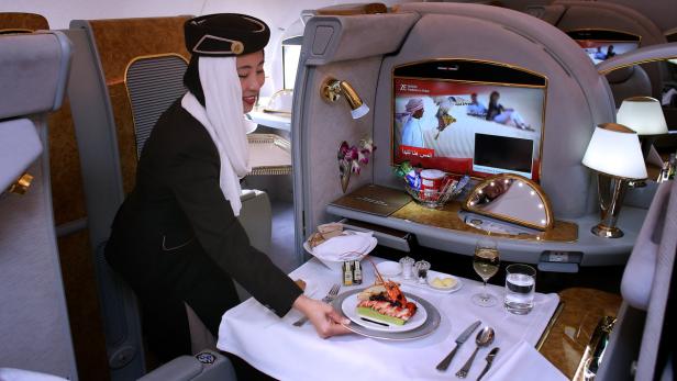 Emirates mit A380 im Anflug auf Wien