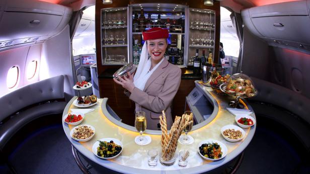 Emirates mit A380 im Anflug auf Wien