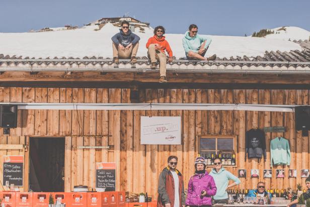 Pop Up Alm, honorarfrei…
