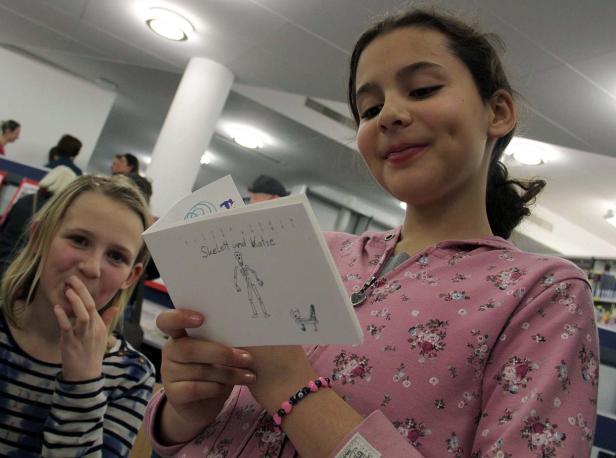 "Kleine Bücher" in der großen Bibliothek