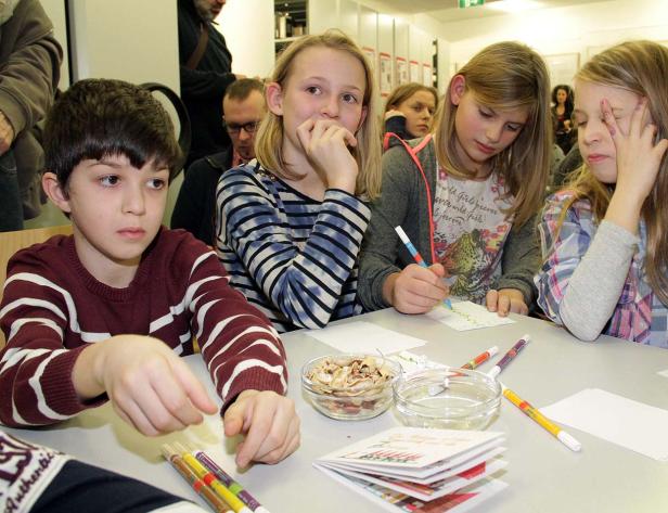 "Kleine Bücher" in der großen Bibliothek