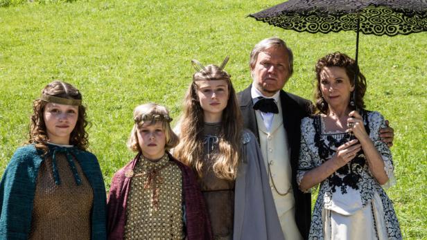 Szenenfotos: "Der Clan - Die Geschichte der Familie Wagner"