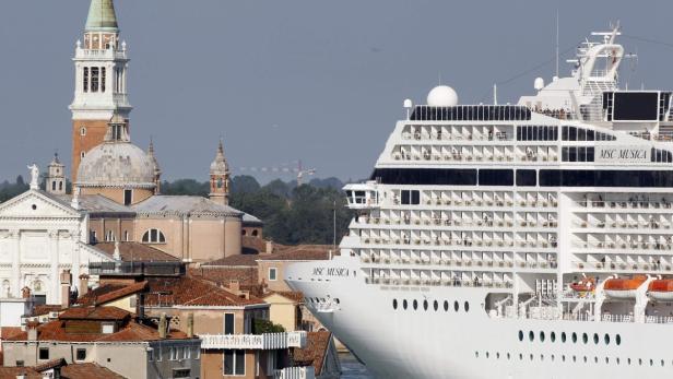 „Schiffsschlacht“ in Venedig