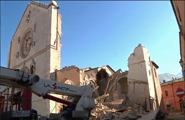 Mittelitalien kommt nicht zur Ruhe: Wieder schweres Erdbeben