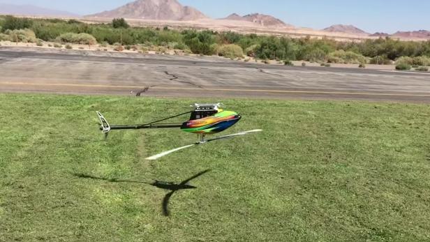 Eine Quadcopter-Drohne als Küchenhilfe