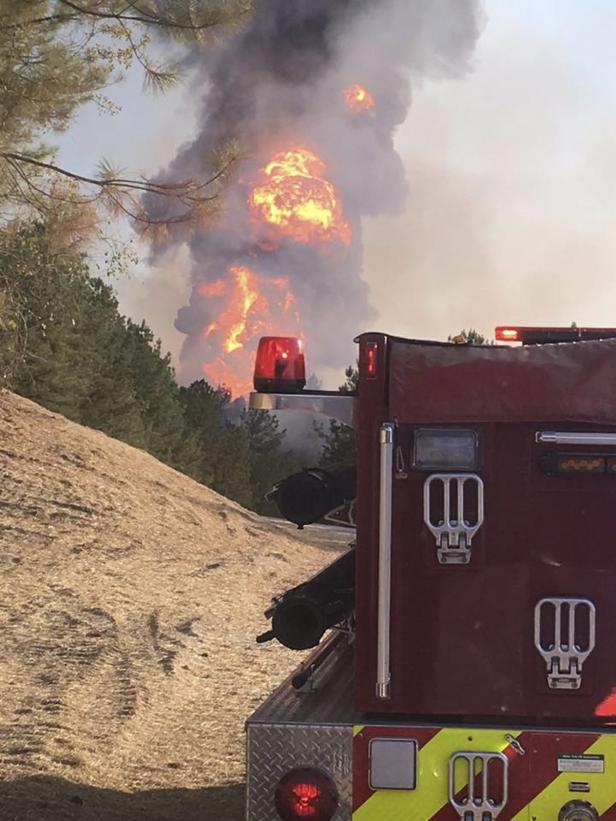 Nach Pipeline-Explosion in Alabama Notstand verhängt ...